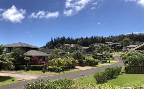 One of the locations is on 9 acres and the second is on 5 acres. . Kauai craigslist house for rent